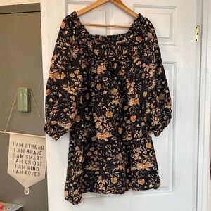 Doen Black Floral dress smock